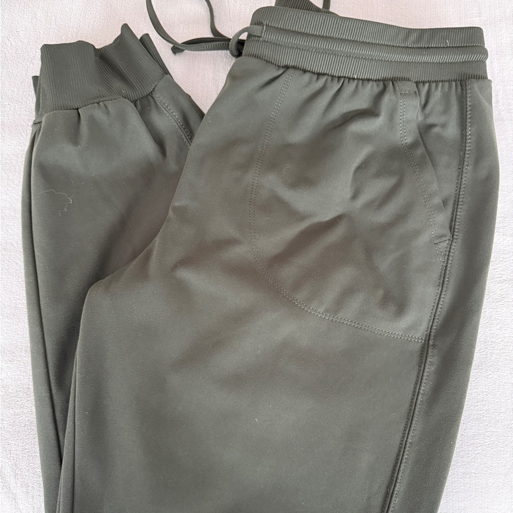 Rachel Zoe Women’s Olive Green Joggers